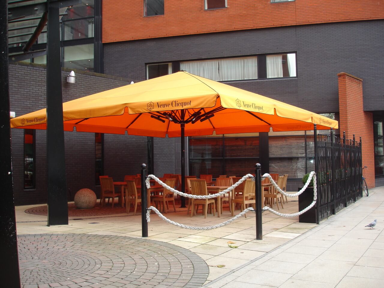 a8-parasol-uv-protection